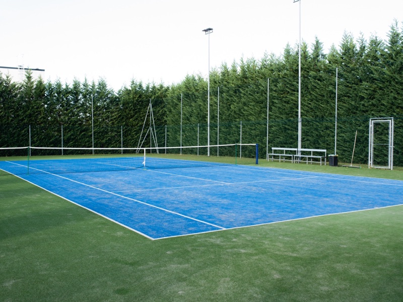 Campo da tennis del M9 Sport Club